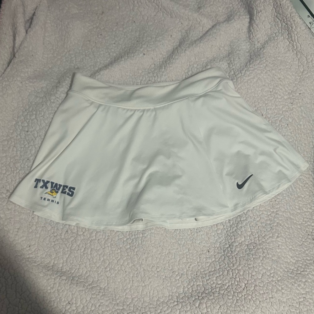 Nike Women's White Tennis Skirt